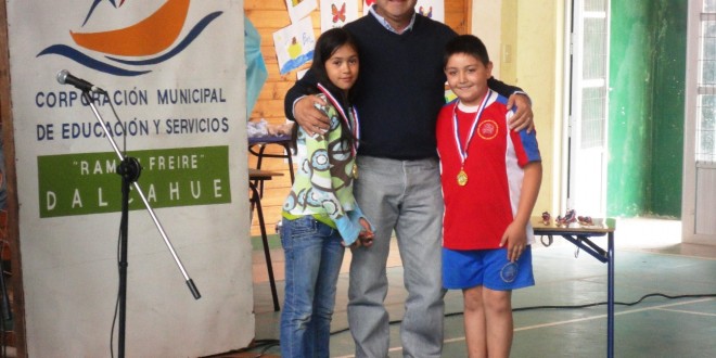 Escuela de Verano Dalcahue, finalizó con ceremonia artística