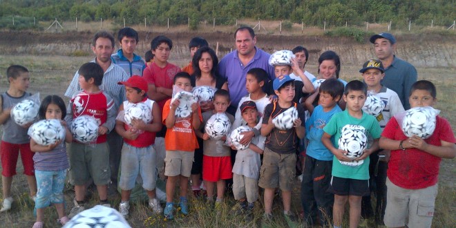 La alegría invade a niños de Dalcahue