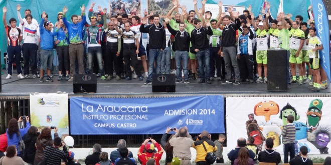 Presentan equipos que competirán en primera vuelta ciclística de Dalcahue