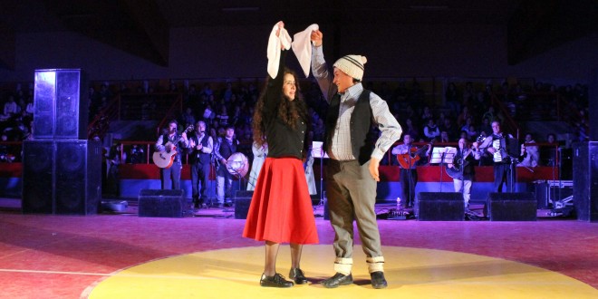 ENCUENTRO REGIONAL CUECA CHILOTA LIBRE EXPRESIÓN DALCAHUE 2018