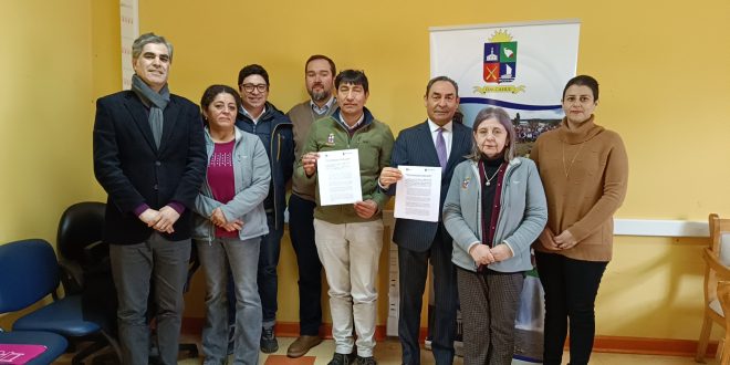 DALCAHUE FIRMA IMPORTANTE CONVENIO CON EL SERVICIO DE IMPUESTOS INTERNOS