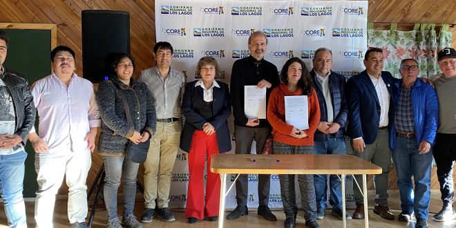 EN DALCAHUE, GOBERNADOR COMIENZA ENTREGA DE «FONDOS COMUNIDAD»