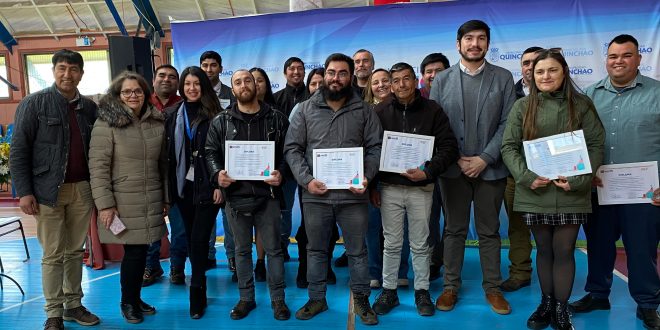 20 vecinas y vecinos de Dalcahue obtienen su licencia de conducir profesional A3