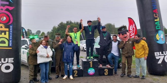 Dalcahue rindió homenaje a Carabineros con masiva corrida atlética familiar