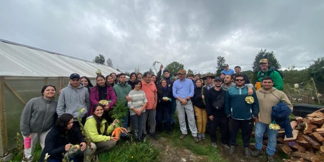 Universidad de Concepción reconoció experiencia de agricultores dalcahuinos