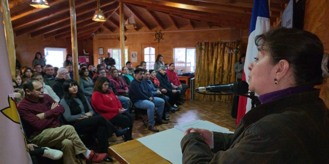 Dalcahue entregó más de 48 millones de pesos a 76 organizaciones comunitarias a través del FONDEVE