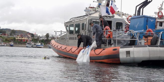 Dalcahue realizó exitoso operativo de limpieza submarina con 9 toneladas de residuos retirados