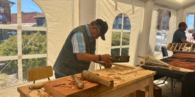En Dalcahue el verano se vive con identidad