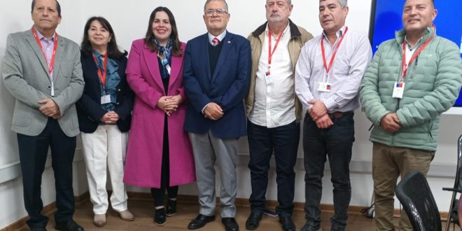 Alcaldes de Chiloé gestionan fortalecimiento de la salud pública en reunión con Subsecretario de Redes Asistenciales