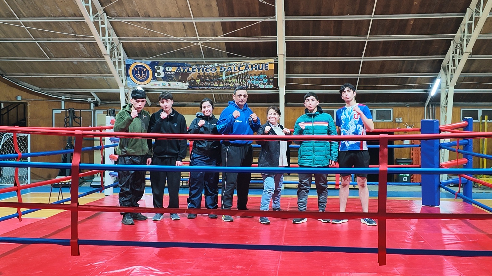 ¡Dalcahue respira boxeo!