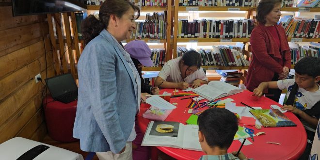 BIBLIOTECA (3)